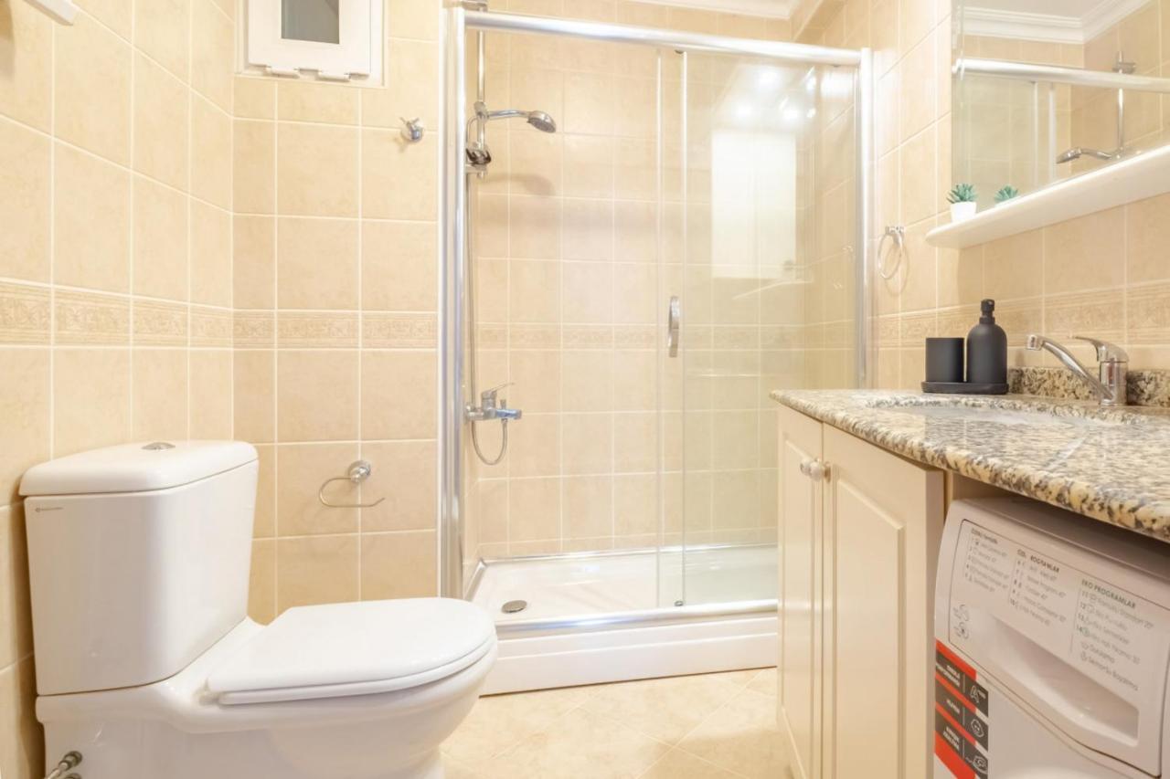 Splendid Flat With Central Location In Sisli Istanbul Exterior foto